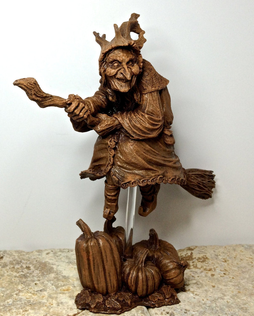 La Befana the Witch Statue, Hand Painted Resin Sculpture | Rustic Spooky Home Decor for Halloween