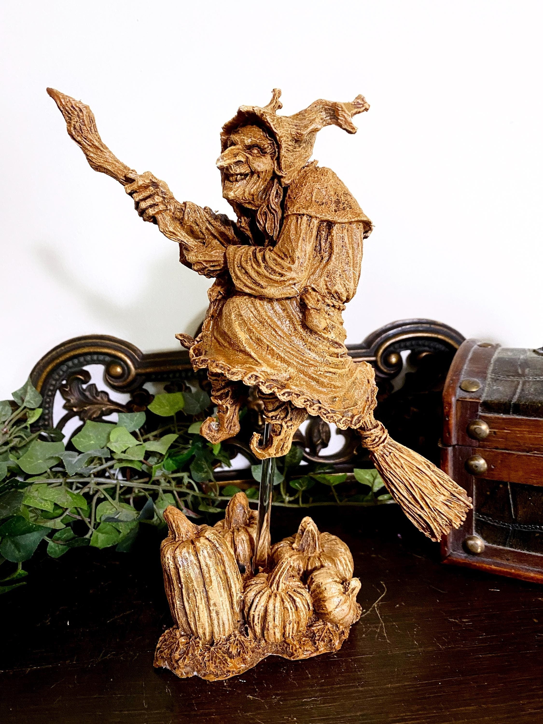 La Befana the Witch Statue, Hand Painted Resin Sculpture | Rustic Spooky Home Decor for Halloween